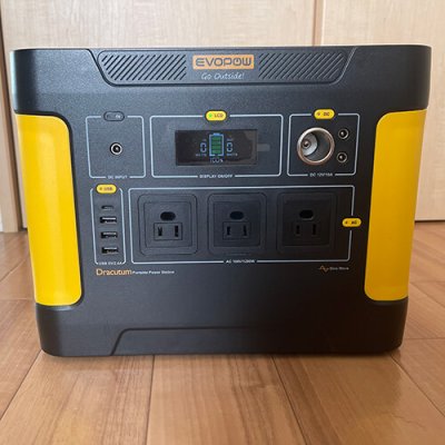 Evopow ポータブル電源 1500 の正面