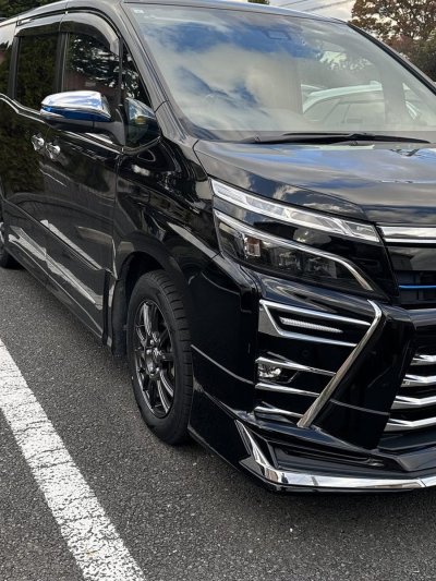 車中泊で使っているヴォクシー